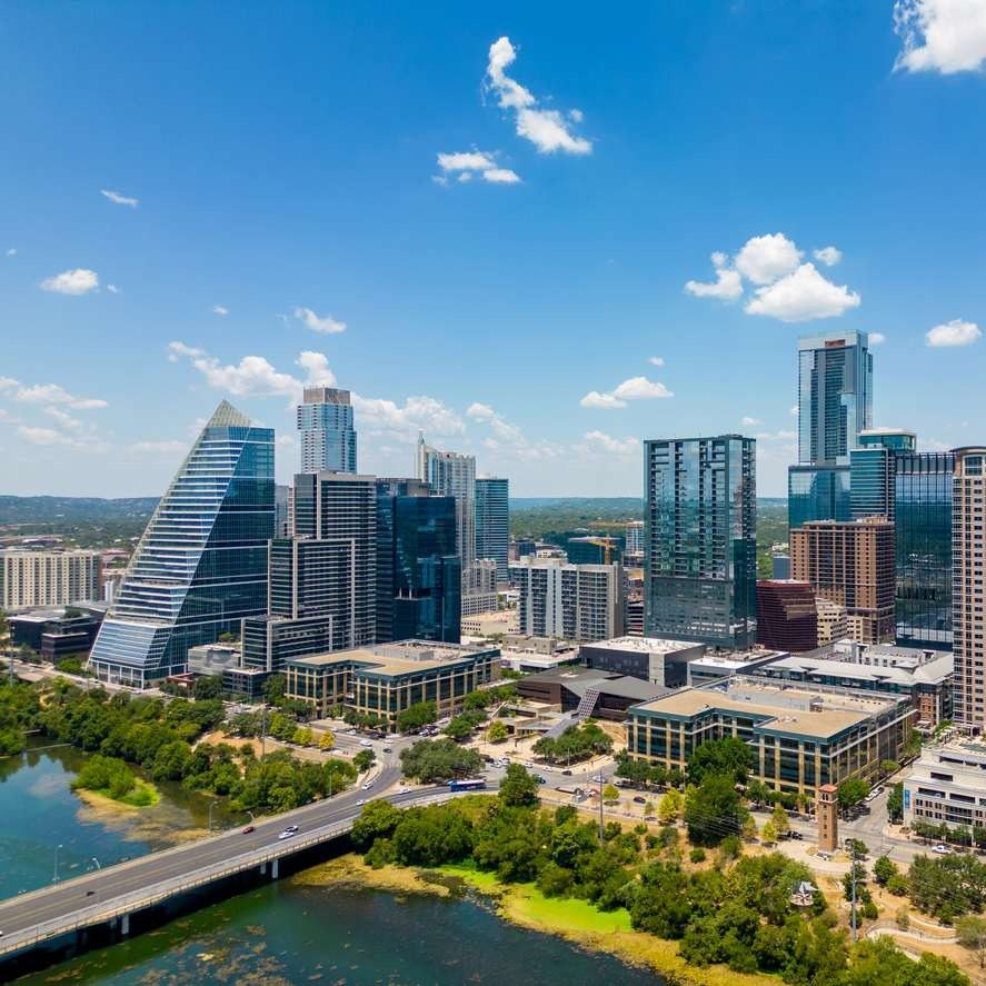 Austin Echoes: Stories in Motion