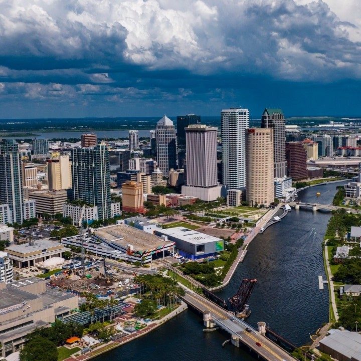 Tampa: Stories of the Bay