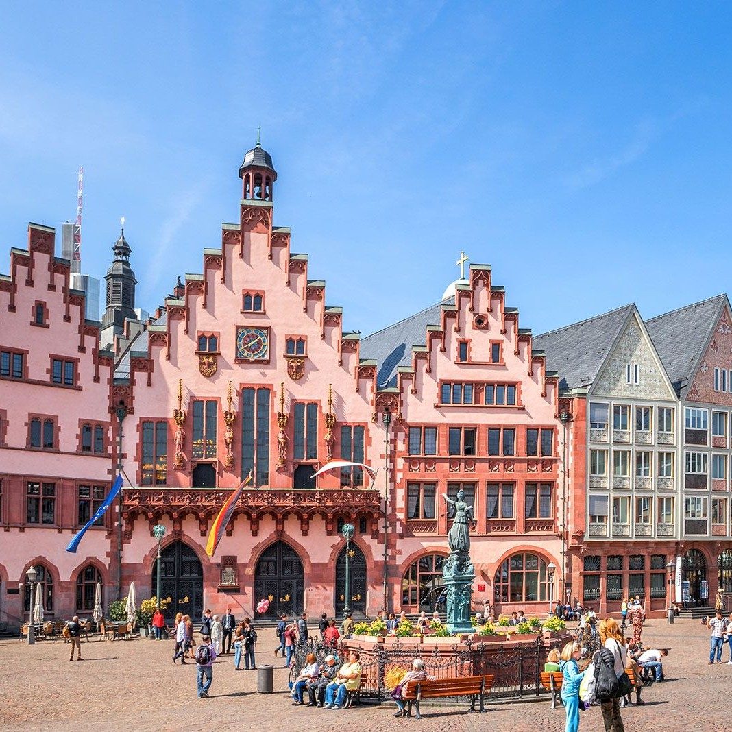 Frankfurt: Life in the Metropolis