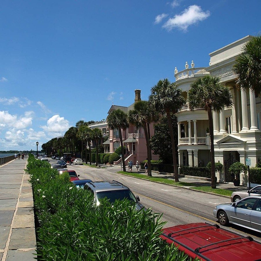 Charleston: Stories of the Southern Jewel