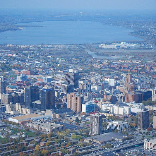 Syracuse: Energy Meets Tranquility