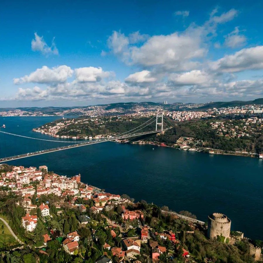 Istanbul: Deep and Absorbing Journeys