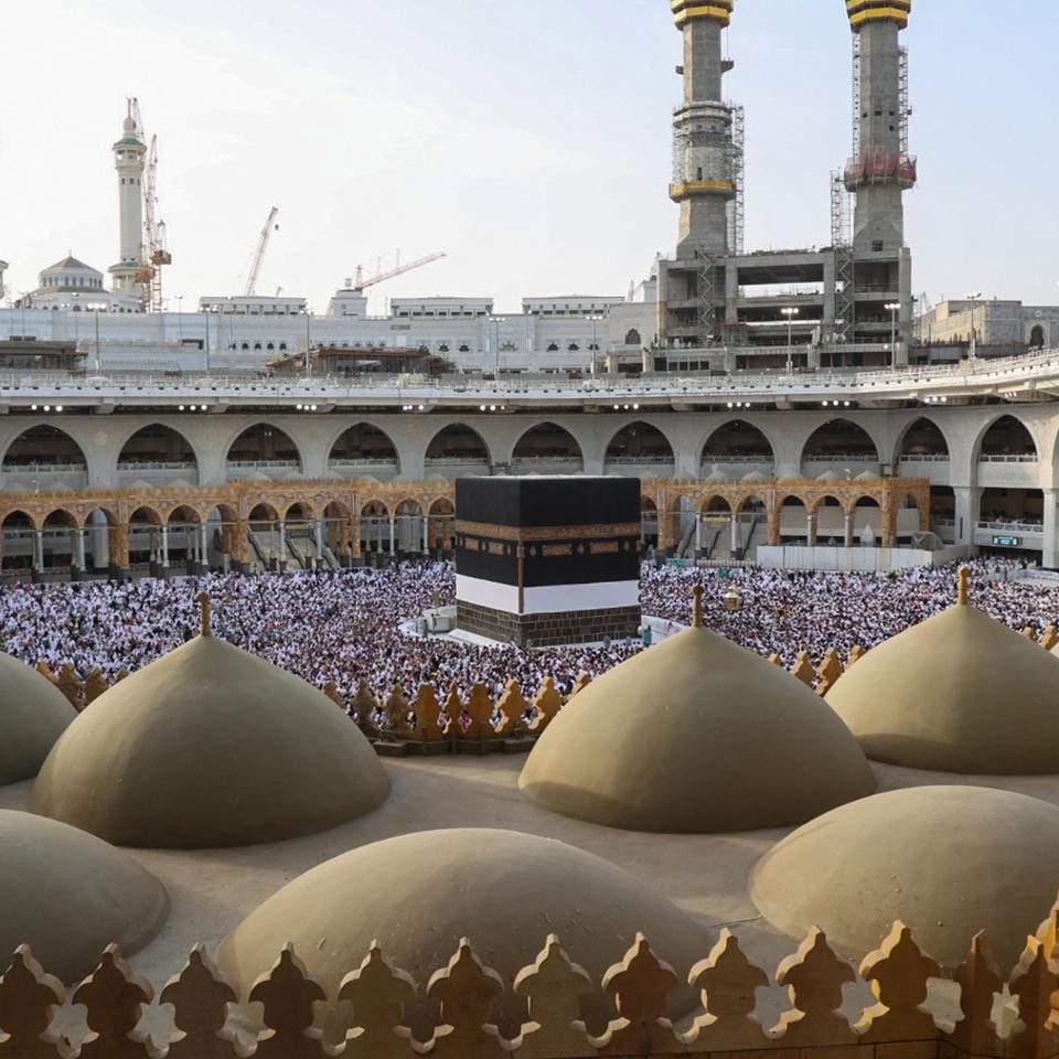 Echoes of Mecca: A Journey Through Time