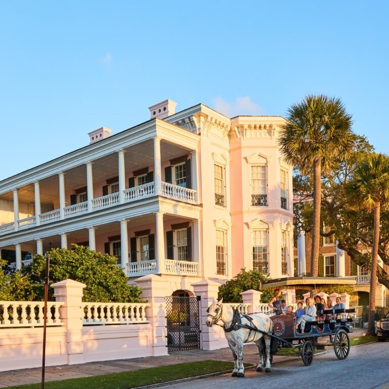 Charleston: Stories of the Southern Jewel