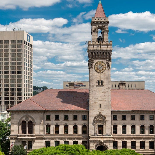 Worcester: Story-Driven City Guide