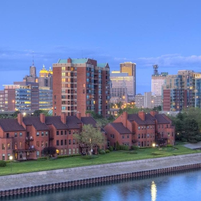 Buffalo: Echoes of the Queen City