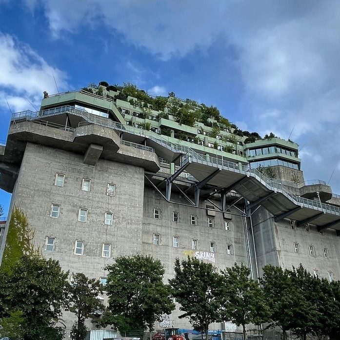 Hamburg: A Journey Through Time and Tide