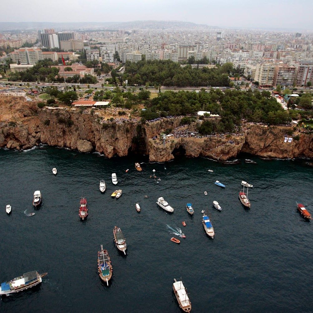 Antalya: Time and Tide