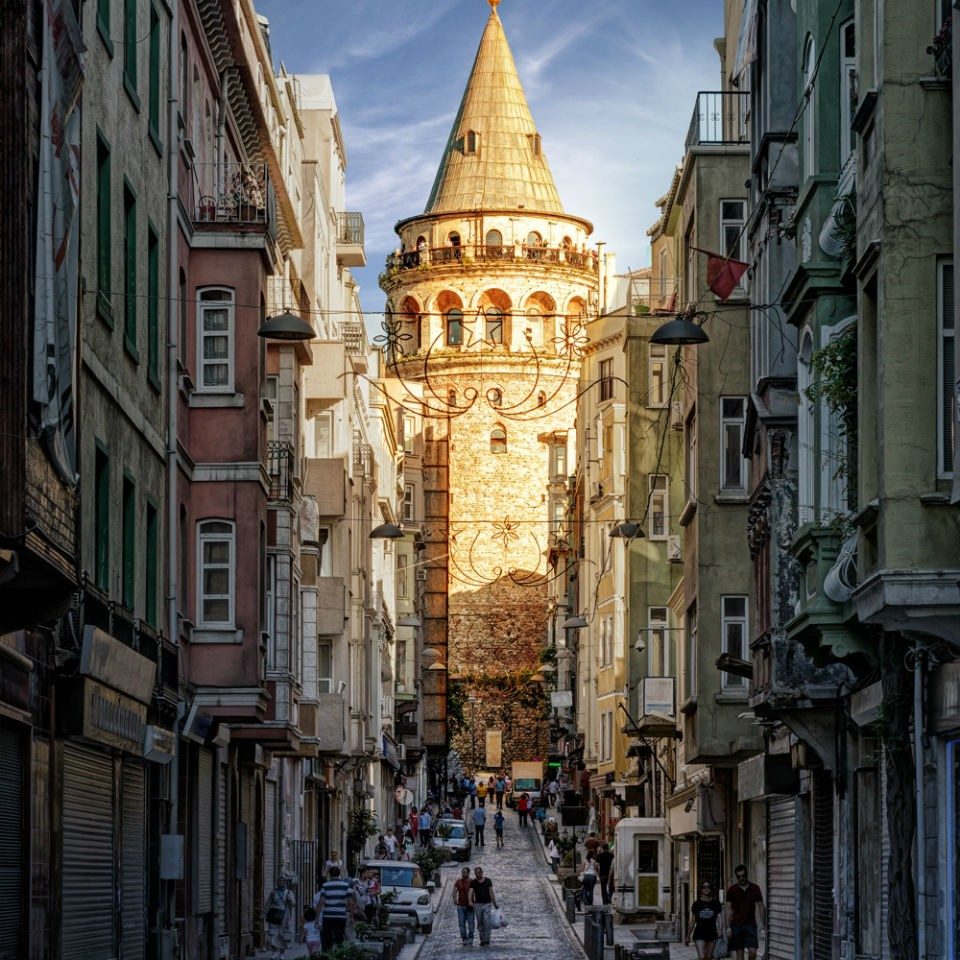 Istanbul: Deep and Absorbing Journeys