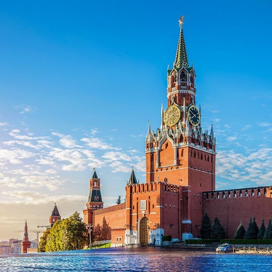 Moscow: An Immersive Guide